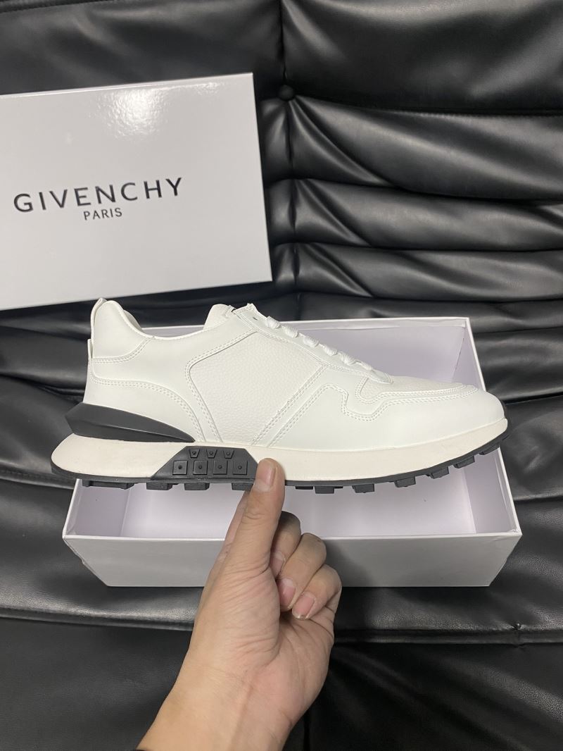 Givenchy Sneakers